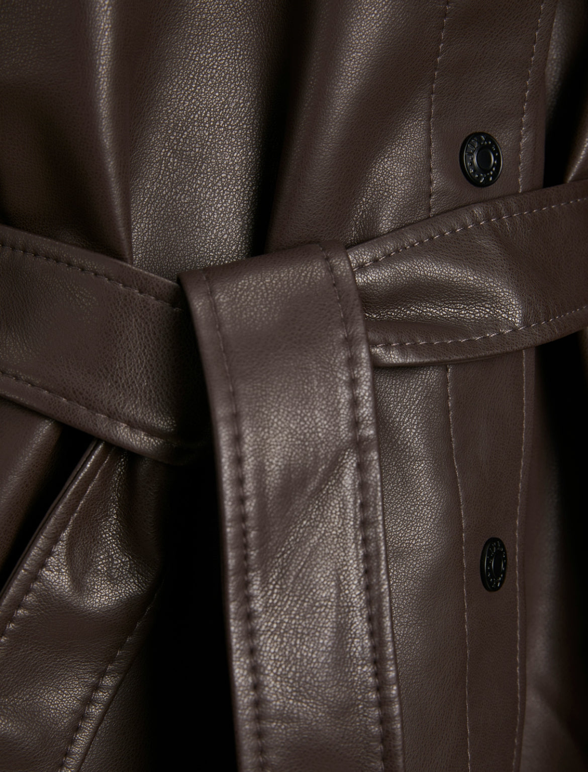 Dirbtinės odos striukė